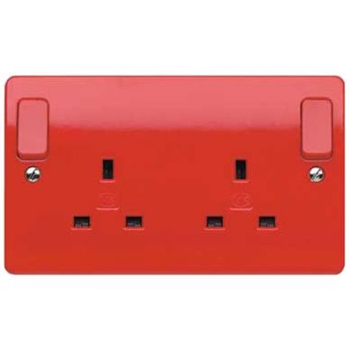Picture of MK K2746D1RED Socket 2G Dual EarthRR 13A