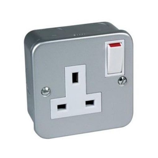 Picture of CED Metal Clad Switched Socket Single 13amp Bs1363 Pt2